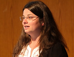 Invited Speaker Portrait