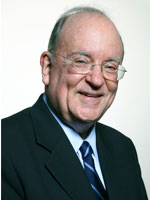 Invited Speaker Portrait
