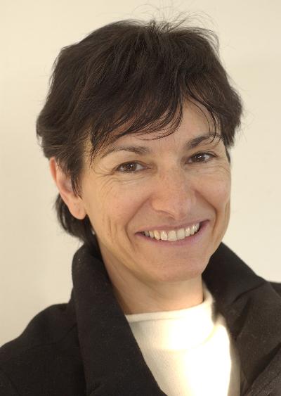 Invited Speaker Portrait